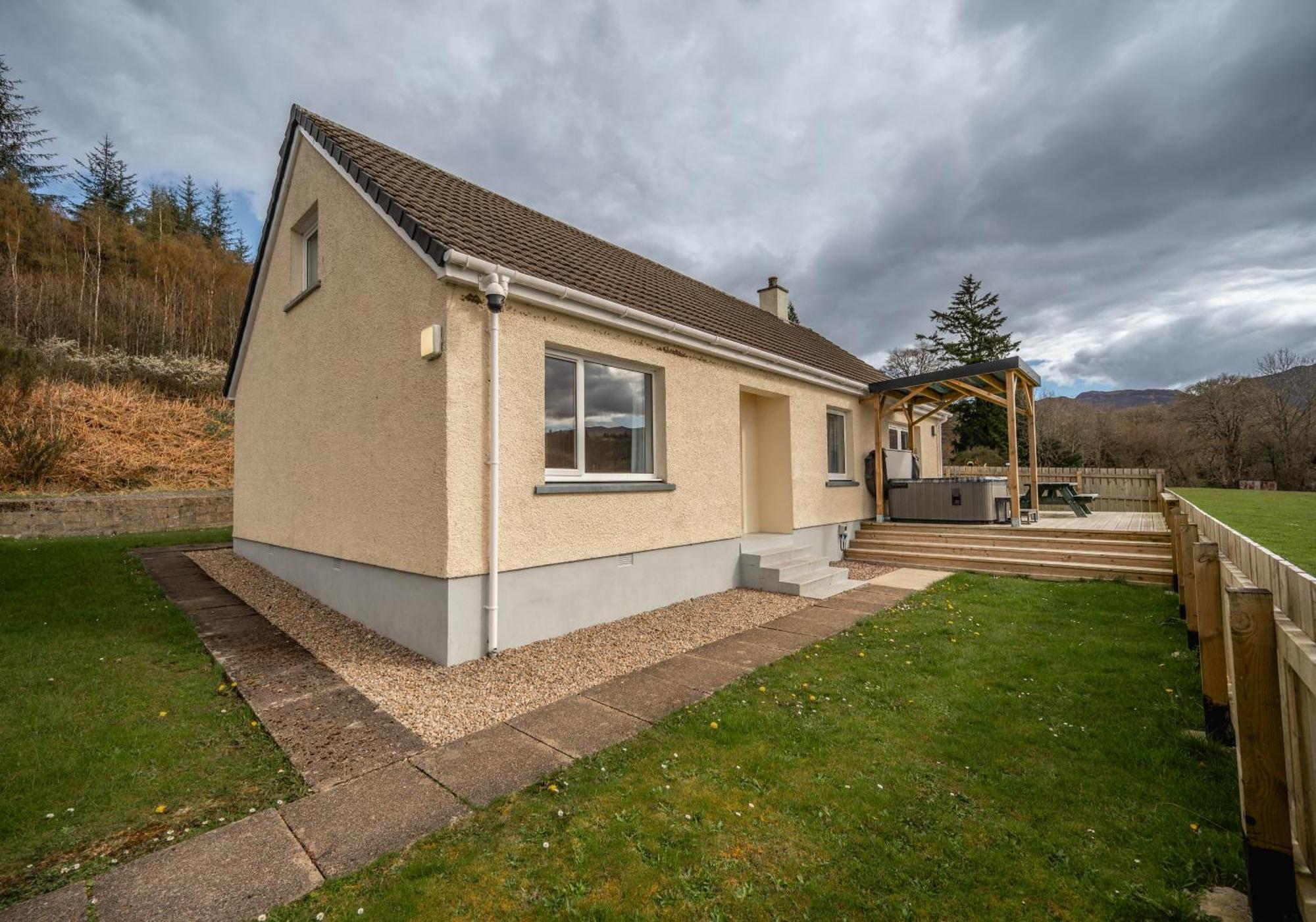 Loch Ness Cottage Fort Augustus Eksteriør bilde
